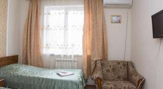 Гостиница Гостевой дом Татьяна Адлер Двухместный номер Делюкс с 1 кроватью или 2 отдельными кроватями-6